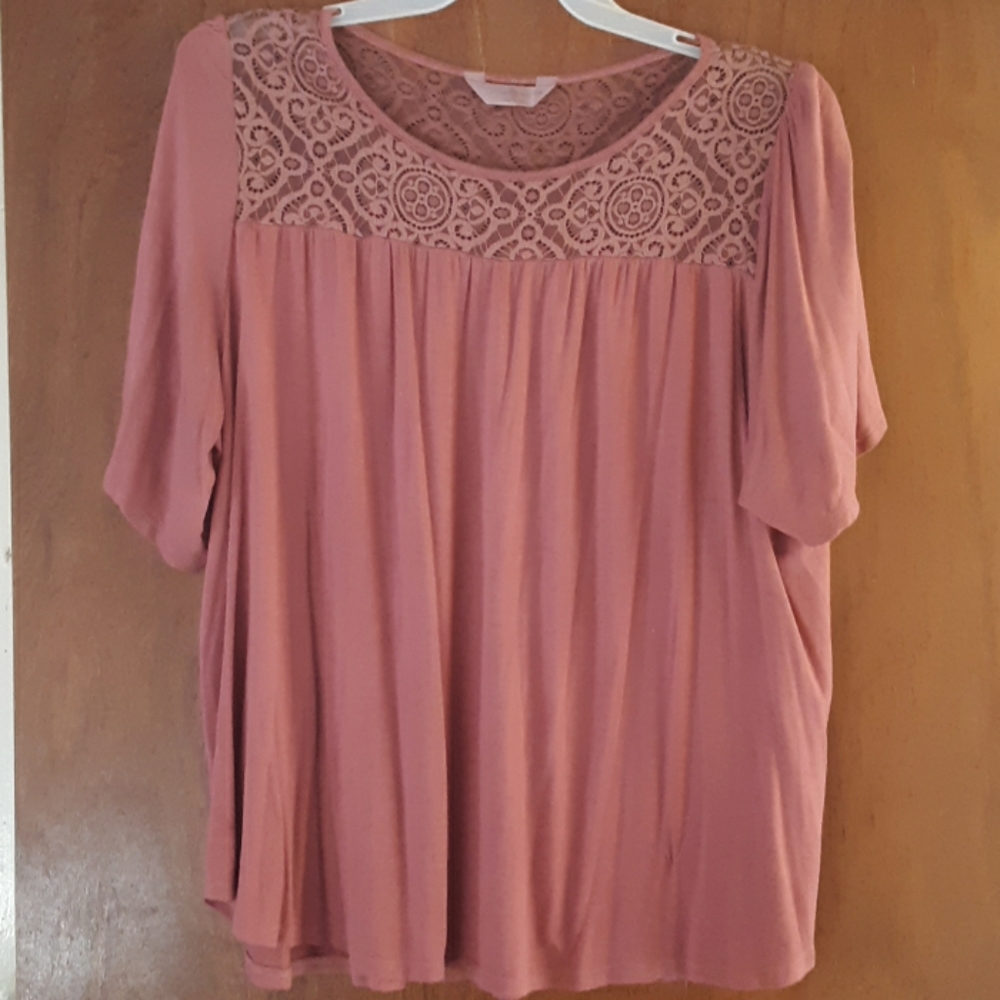 Pink flowy top
